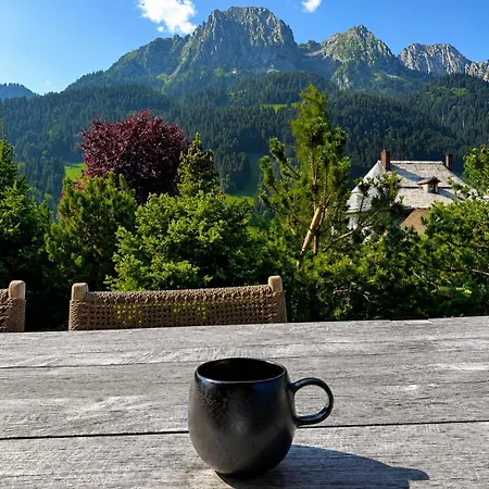 Alpesi faház Your Private Alpine Retreat Only 7 Min From Gstaad *