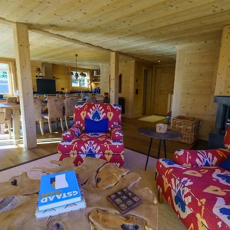 Your Private Alpine Retreat Only 7 Min From Gstaad Alpesi faház Rougemont